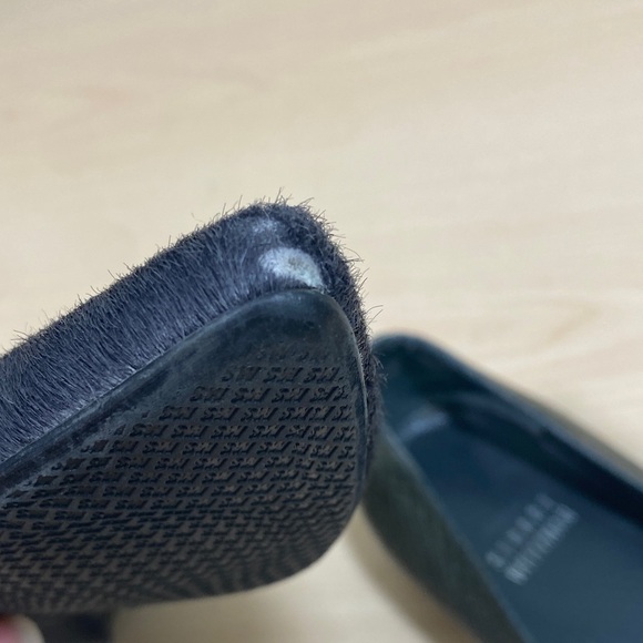 Stuart Weitzman Grey Snake Embossed Leather Flats with Pointy Toe - Picture 12 of 12